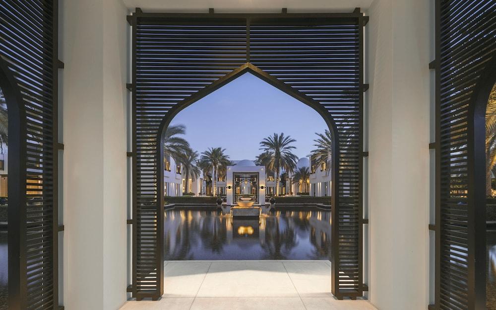 The Chedi Muscat Hotel Exterior photo