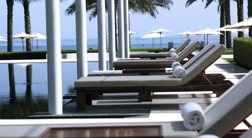 The Chedi Muscat Hotel Exterior photo