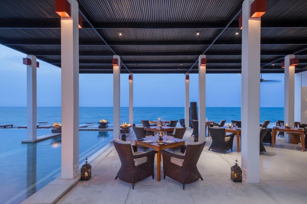 The Chedi Muscat Hotel Exterior photo