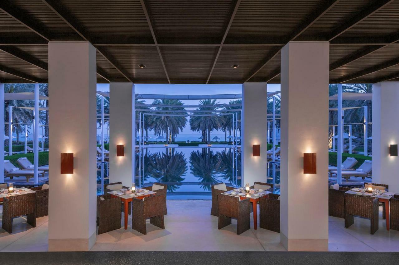 The Chedi Muscat Hotel Exterior photo