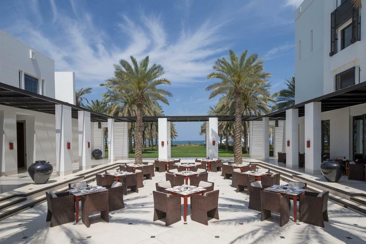 The Chedi Muscat Hotel Exterior photo