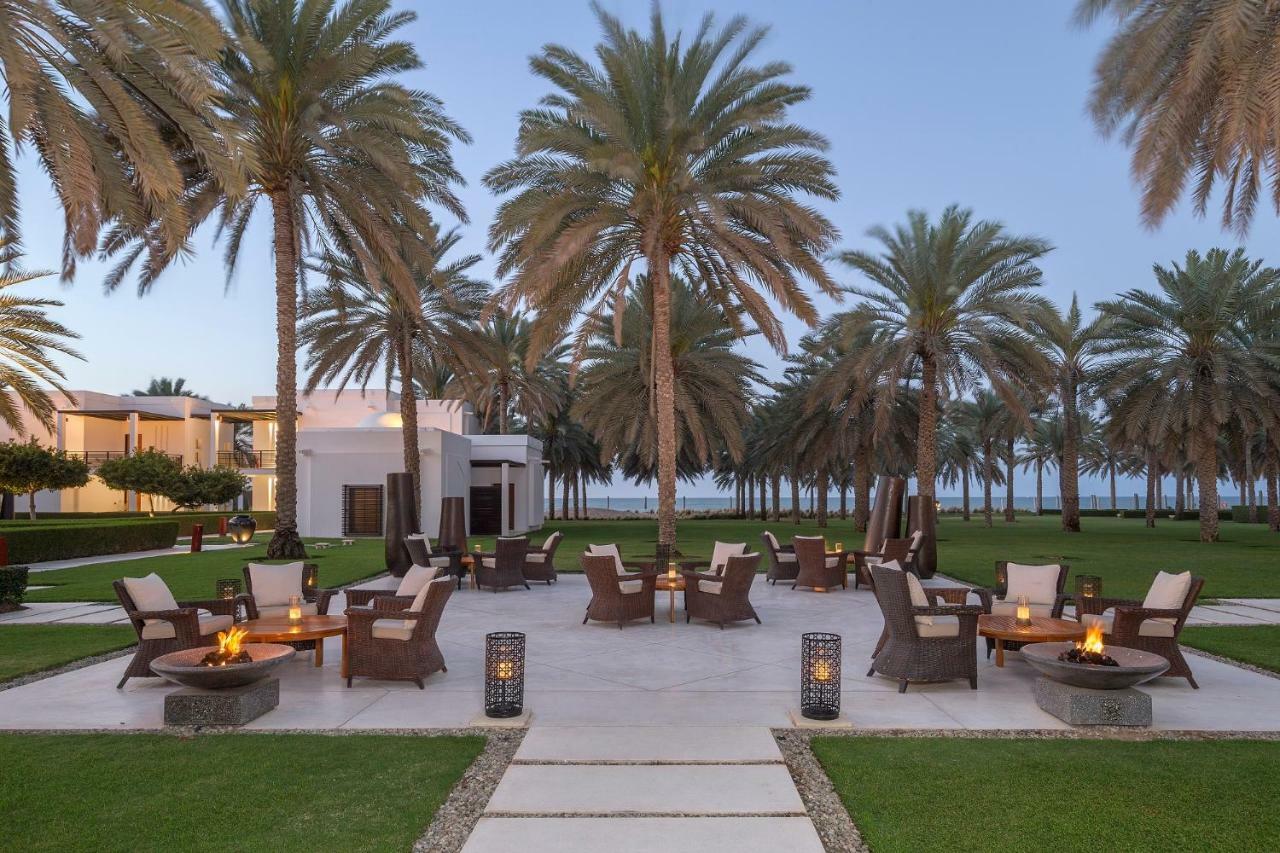 The Chedi Muscat Hotel Exterior photo